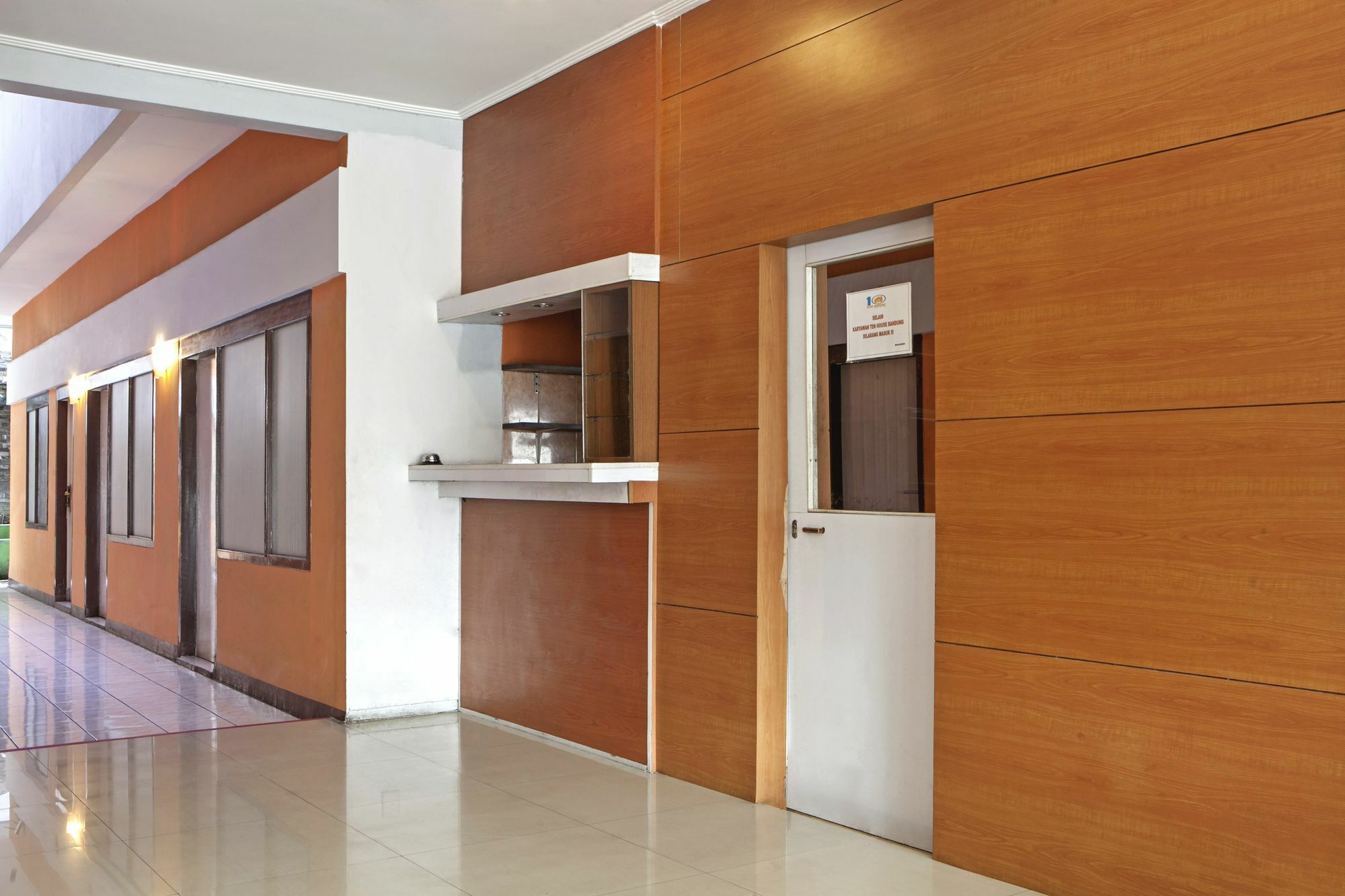 Reddoorz Syariah Near Btc Fashion Mall Bandung Buitenkant foto